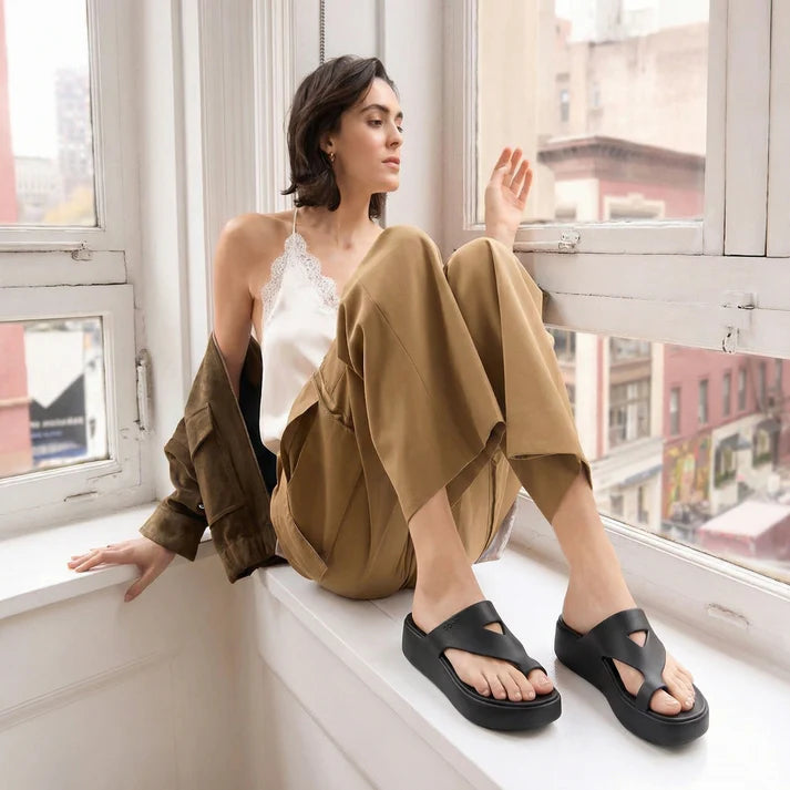 Toe Loop Summer Sandals